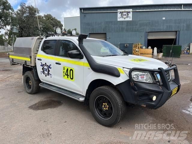 Nissan Navara Furgonetas caja abierta