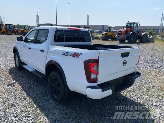 Nissan Navara Otras furgonetas