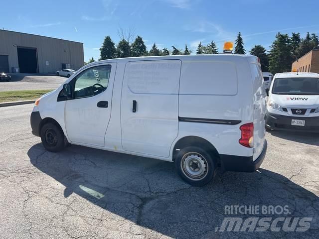 Nissan NV200 Furgonetas /Furgón