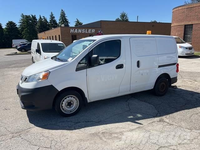 Nissan NV200 Furgonetas /Furgón