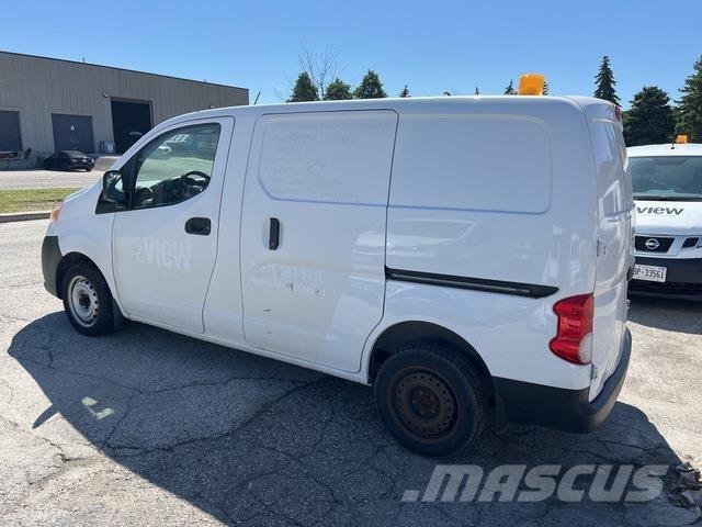Nissan NV200 Furgonetas /Furgón