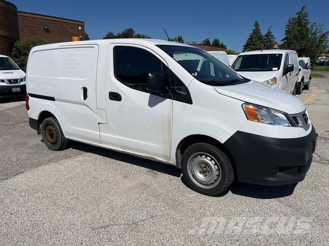 Nissan NV200 Furgonetas /Furgón