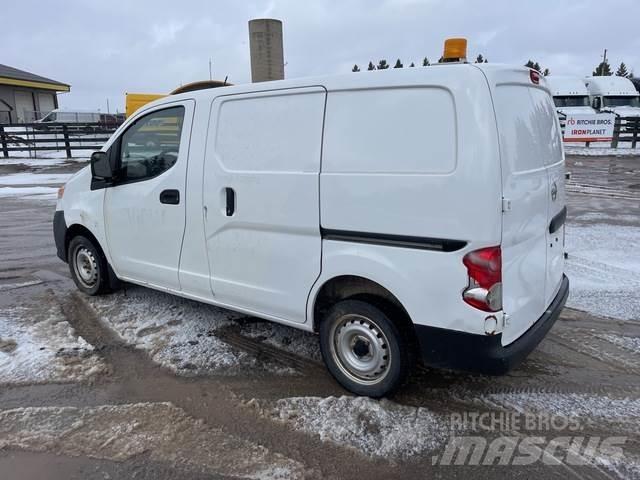 Nissan NV200 Furgonetas /Furgón