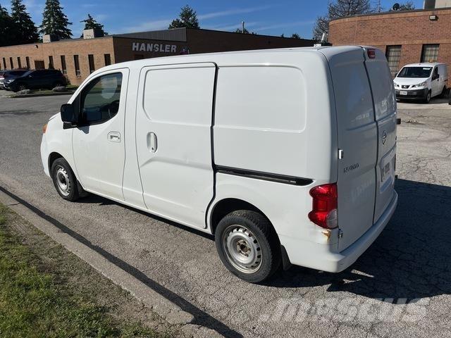Nissan NV200 Furgonetas /Furgón