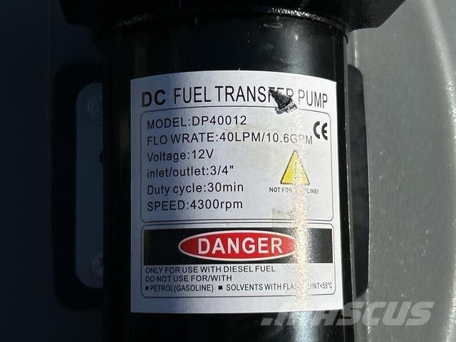  Olsen DD200 Depósitos de combustible y aditivos