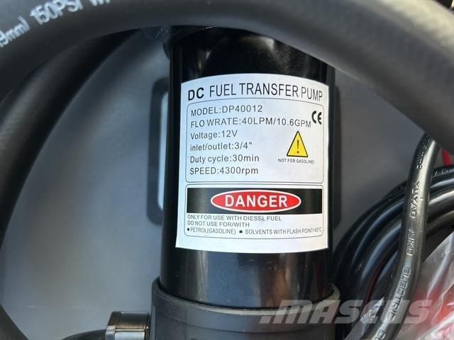  Olsen DD210 Depósitos de combustible y aditivos