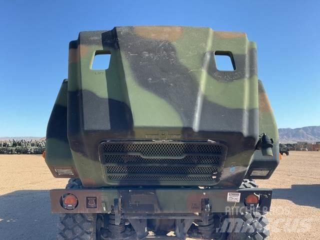 Oshkosh AMK29A1 Camiones bañeras basculantes o volquetes