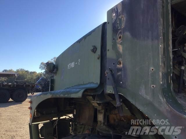 Oshkosh MTVR Camiones caja cerrada