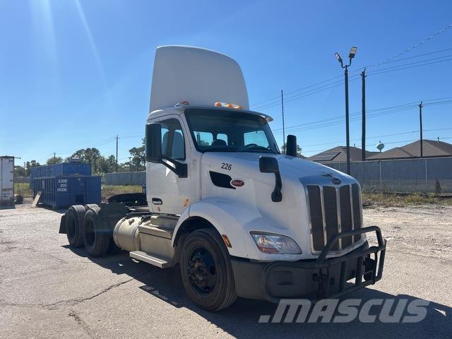 Peterbilt  Cabezas tractoras