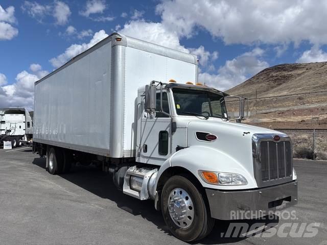 Peterbilt 337 Camiones caja cerrada