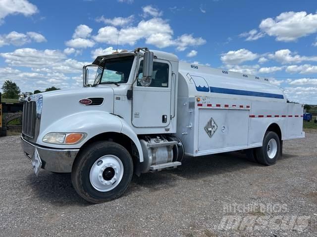 Peterbilt 337 Camiones cisterna