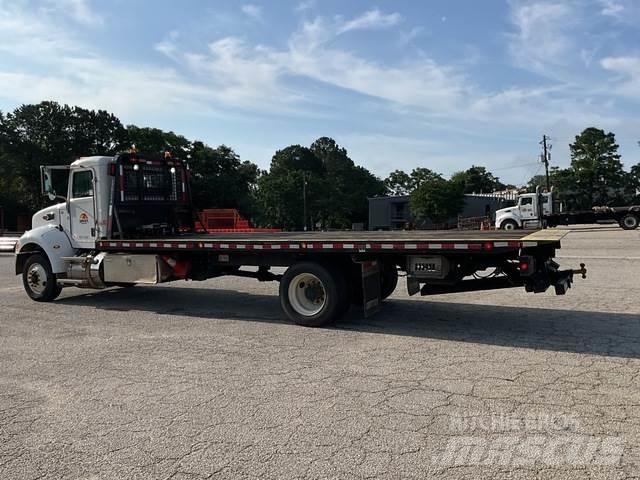 Peterbilt 337 Grúas de vehículo