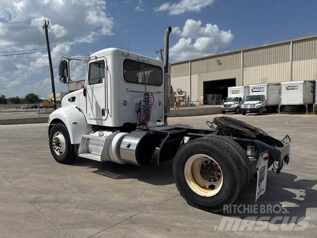 Peterbilt 337 Cabezas tractoras