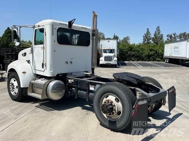 Peterbilt 337 Cabezas tractoras