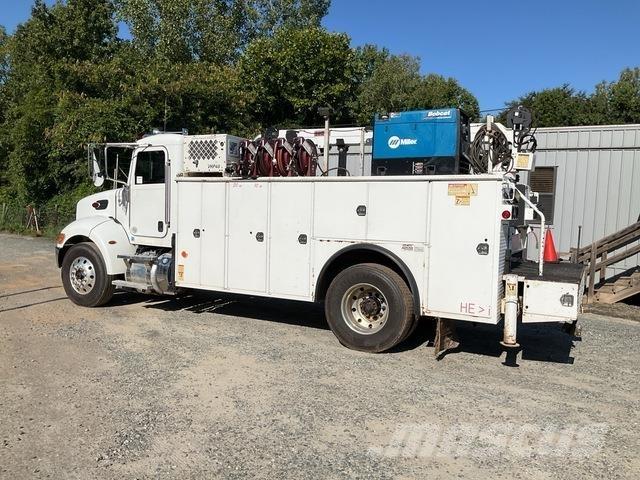 Peterbilt 337 Vehículos - Taller