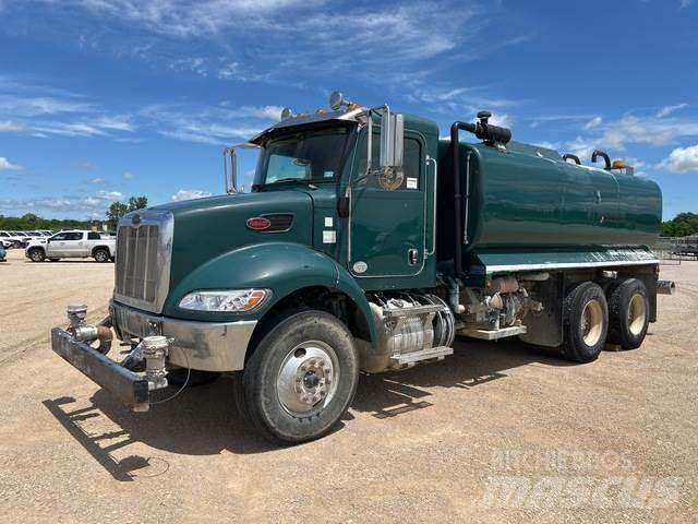 Peterbilt 348 Camiones cisterna