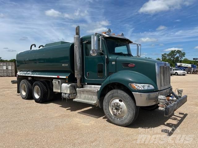 Peterbilt 348 Camiones cisterna