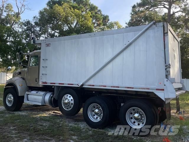 Peterbilt 348 Camiones bañeras basculantes o volquetes