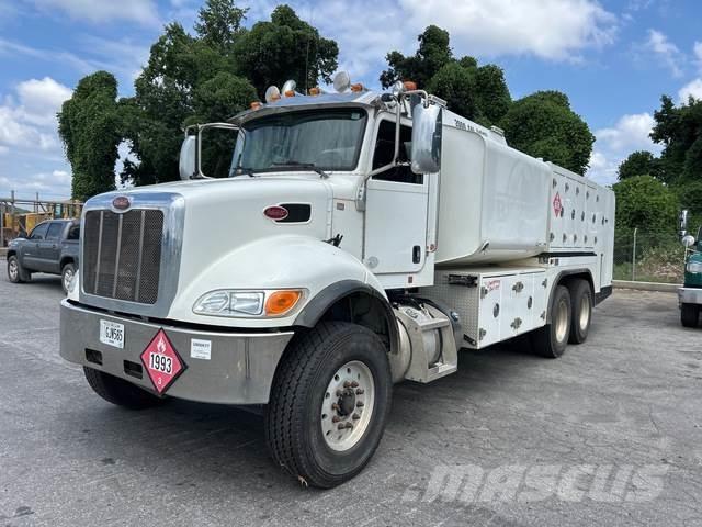 Peterbilt 348 Camiones cisterna