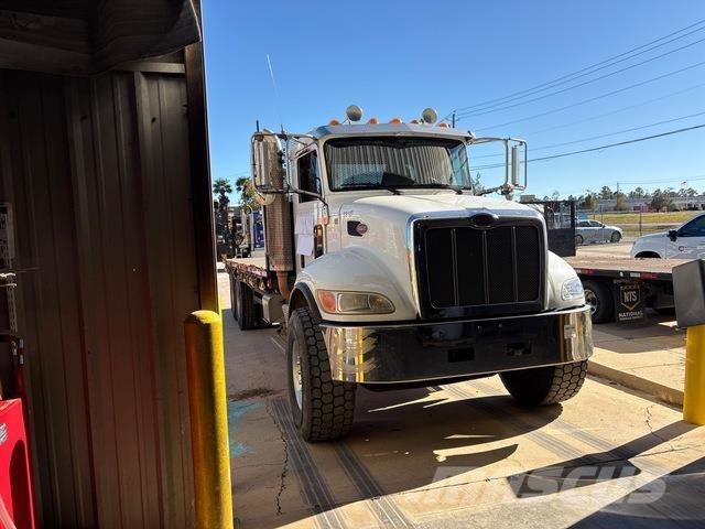 Peterbilt 348 Camiones plataforma