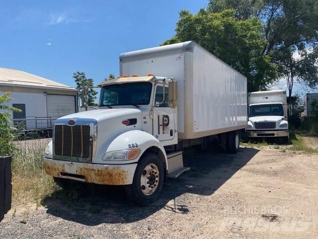 Peterbilt 352 Camiones caja cerrada