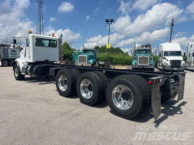 Peterbilt 365 Cabinas e interior
