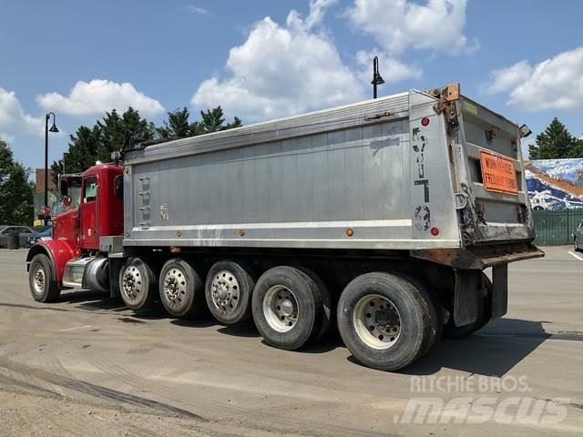 Peterbilt 365 Camiones bañeras basculantes o volquetes