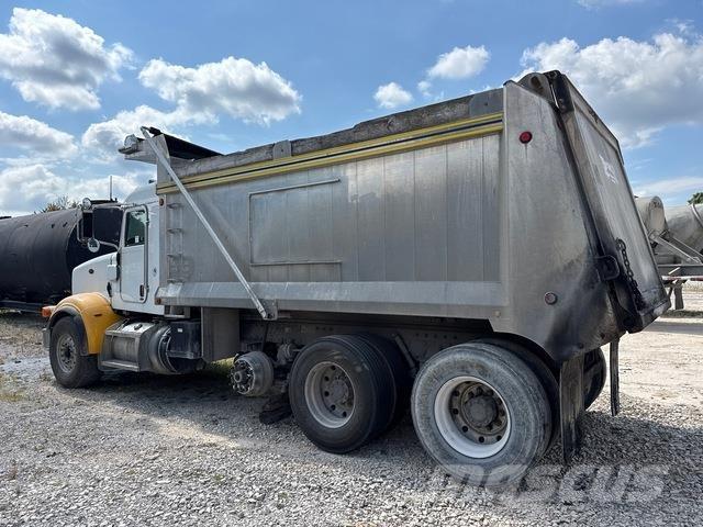 Peterbilt 367 Camiones bañeras basculantes o volquetes