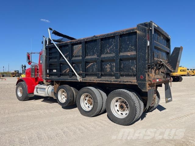 Peterbilt 367 Camiones bañeras basculantes o volquetes