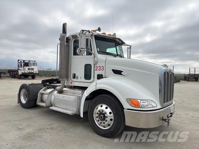 Peterbilt 384 Cabezas tractoras