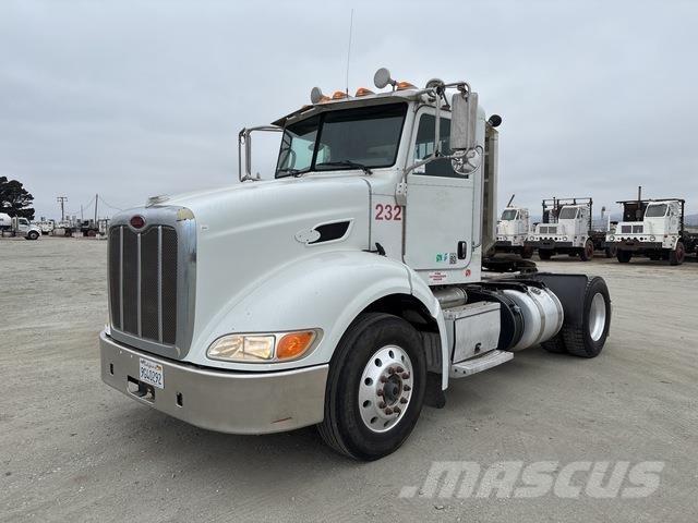 Peterbilt 384 Cabezas tractoras