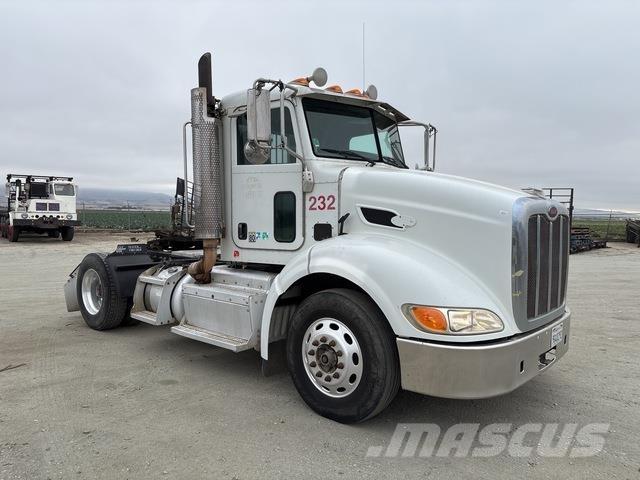 Peterbilt 384 Cabezas tractoras