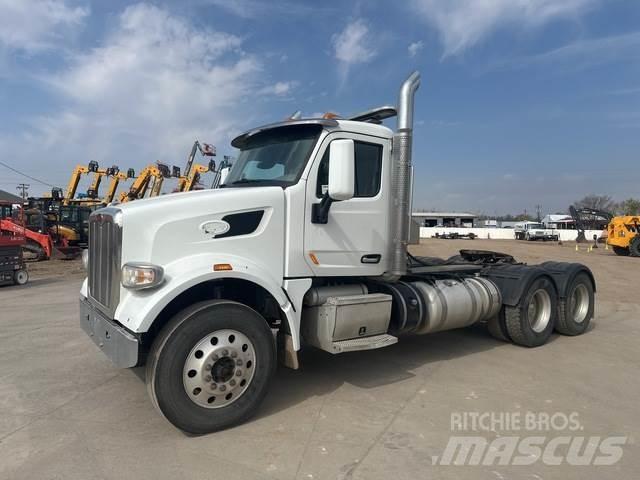 Peterbilt 567 Cabezas tractoras