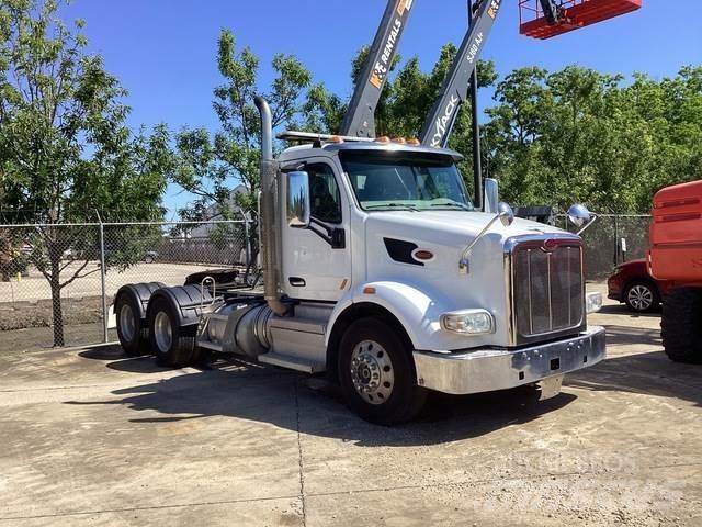 Peterbilt 567 Cabezas tractoras