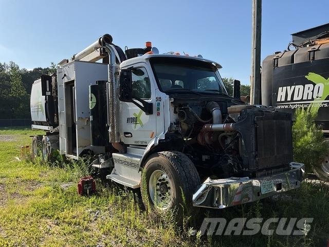 Peterbilt 567 Excavadoras de cadenas