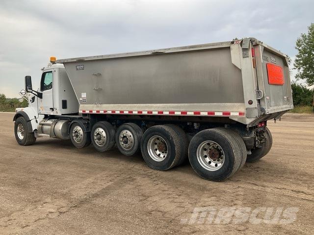 Peterbilt 567 Camiones bañeras basculantes o volquetes