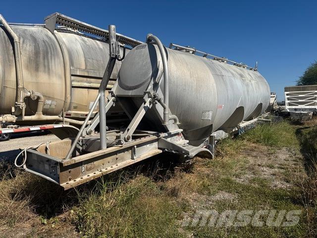 Polar  Otros remolques