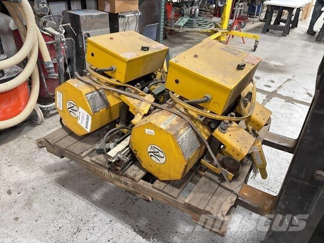  R & M 1 Ton Montacargas de obra