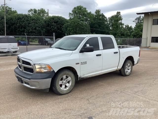 RAM 1500 Otras furgonetas