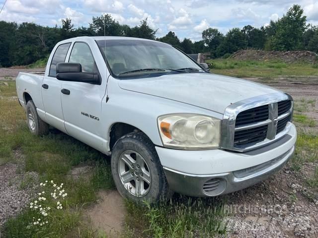 RAM 1500 Otras furgonetas