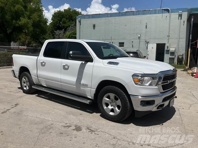 RAM 1500 Otras furgonetas