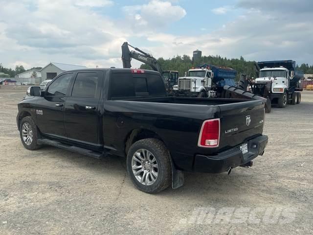RAM 1500 Otras furgonetas