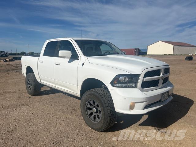 RAM 1500 Otras furgonetas