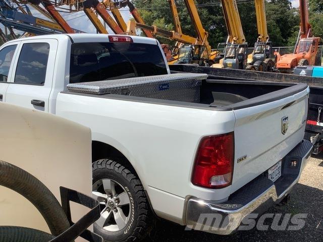 RAM 1500 Furgonetas caja abierta