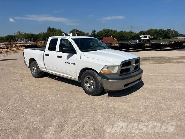 RAM 1500 Furgonetas caja abierta