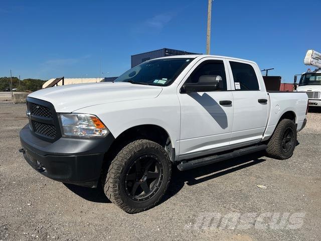 RAM 1500 Furgonetas caja abierta