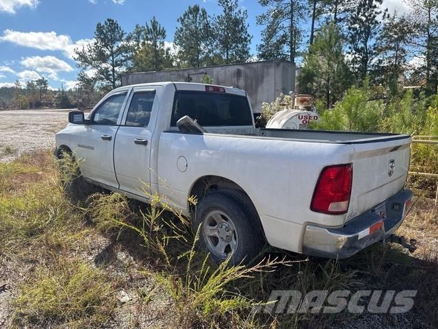 RAM 1500 Furgonetas caja abierta