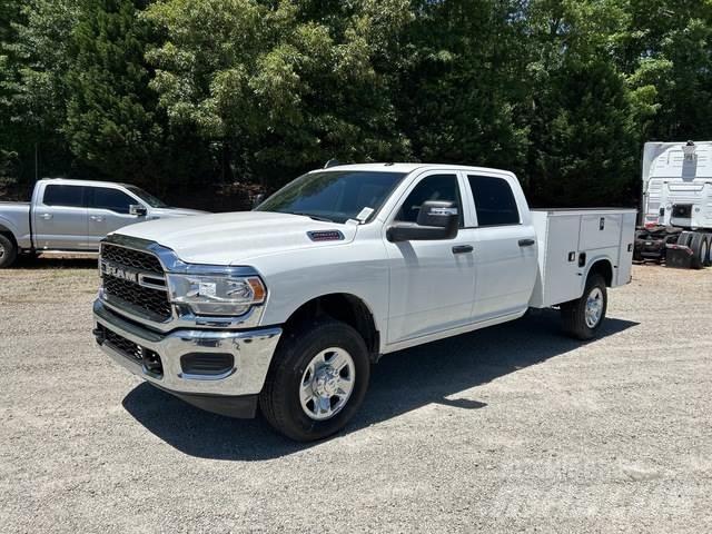 RAM 2500 Furgonetas caja abierta