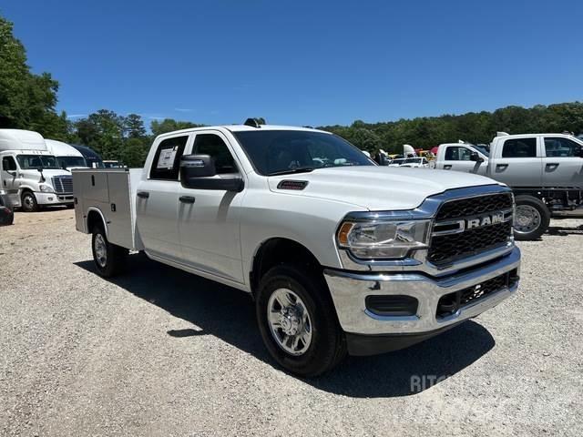 RAM 2500 Furgonetas caja abierta