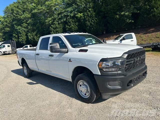RAM 2500 Otras furgonetas